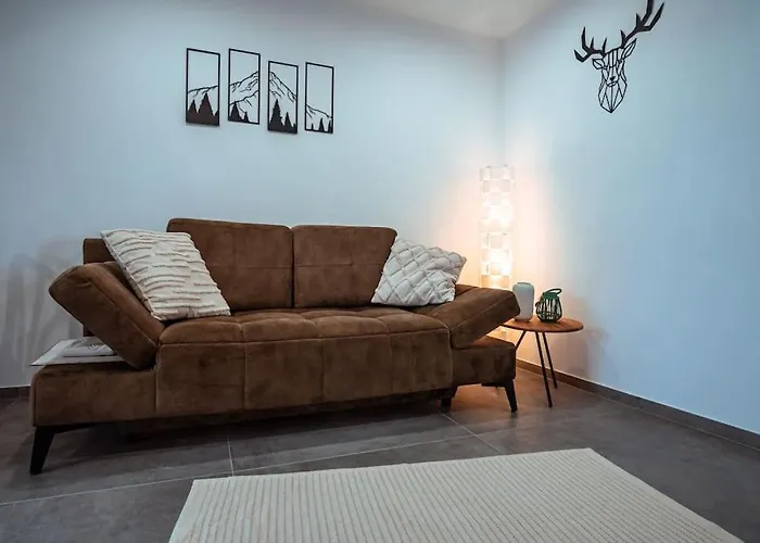 Apartament Neue Mit Schlossblick - Urlaub Im Wein- Und Ferienort Bekond