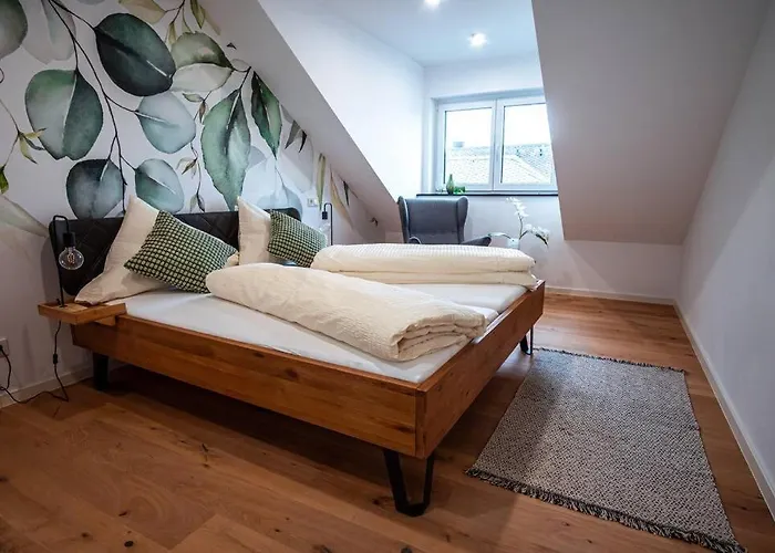 Neue Mit Schlossblick - Urlaub Im Wein- Und Ferienort