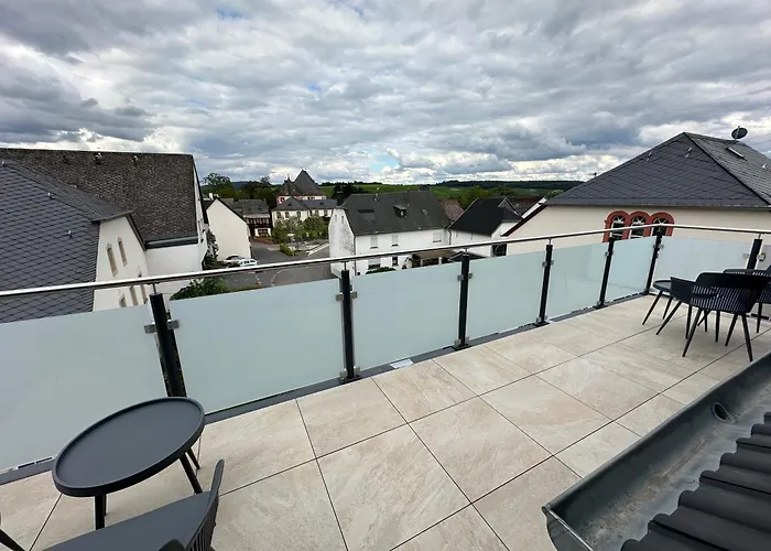 Neue Mit Schlossblick - Urlaub Im Wein- Und Ferienort *