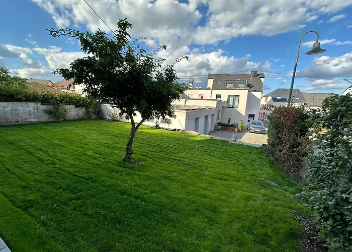 Neue Mit Schlossblick - Urlaub Im Wein- Und Ferienort Apartament *